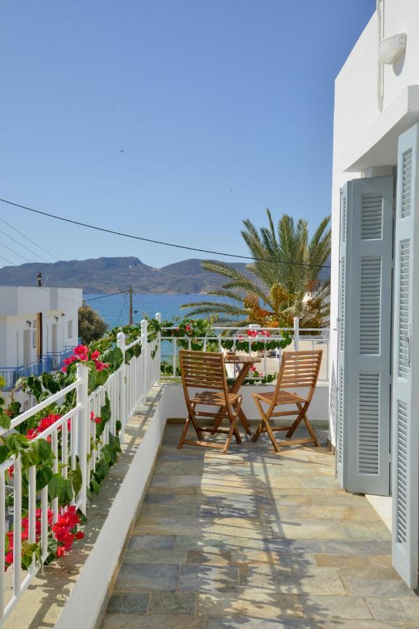 Esperos Seaside Suite In Adamas, Milos Exterior foto